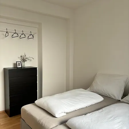 Apartment Linz Denkstrasse Lägenhet *